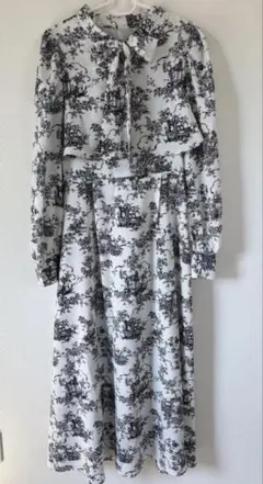 GRL上品モノトーン 花柄ロングワンピ お呼ばれ キレイめリボン付き