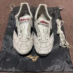 ミズノ　モレリア2Japanクロススティッチ