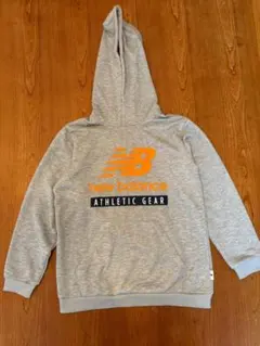 New Balance　ジュニア スウェットフルジップ グレー　140cm新品