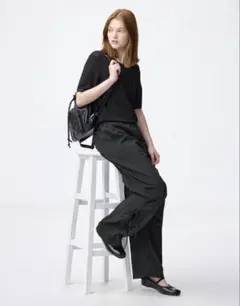 GU テックプルオンパンツ