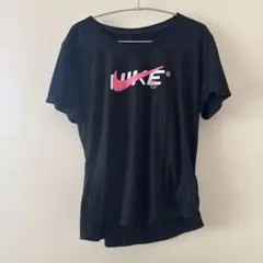 NIKE Tシャツ ブラック ピンクロゴのサムネイル