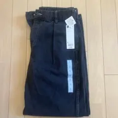 GU ダークグレー デニムカーブタックパンツ