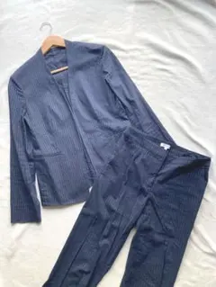 プラステ　ストレッチ　ノーカラーセットアップ　リネン混　ストライプ　ネイビー　M