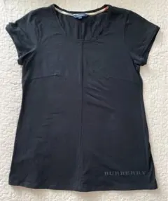 バーバリー　半袖Tシャツ　Aライン　黒のサムネイル