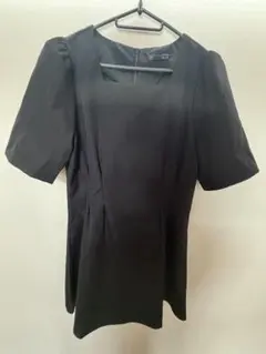 黒 半袖 ミニワンピース スクエアネック