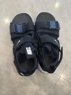 【23.0】NIKE ブラック スポーツサンダル