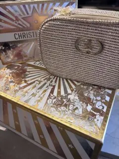 即購入可！Dior ホリデー2025ポーチクリスマス限定