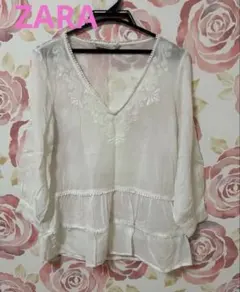 ZARA BASICホワイト刺繍Vネックフリルブラウス長袖