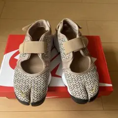 【レア】NIKE ナイキエアリフト　ユナイテッド　モノグラム　24センチ　美品