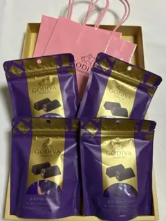 GODIVA Gクリスピーショコラ ダークワッフルチョコレート４袋 紙袋付のサムネイル