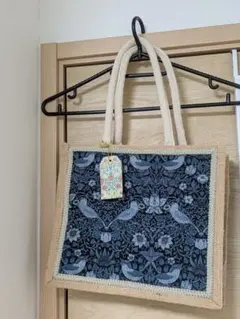 ジュートバッグ ꕥ インド綿 ブロックプリント ハンドメイド ジュートバッグ ꕥ インド綿 ブロックプリント 刺繍 - メルカリ