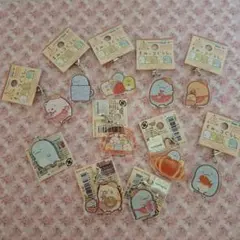 すみっコぐらし　アクリルチャーム　サンエックス　いちご　パン　キーホルダー