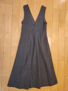 UNIQLO　ユニクロ　ジャンパースカート　グレー　М