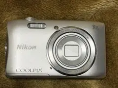 Nikon / ニコンCOOLPIX S3600 コンデジ デジカメのサムネイル
