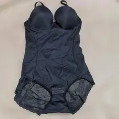 補正下着ボディスーツ