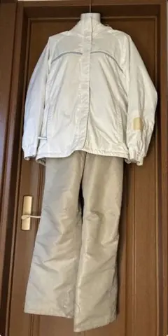 「２４時間以内発送」レディーススキーウェア上下