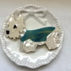 ブローチ　犬③