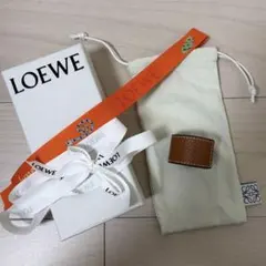 LOEWE スラップブレスレット (バングル)のサムネイル