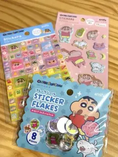 《正規品》クレヨンしんちゃん タイル おはじき ふわふわ シール☆３点セット