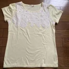 花柄レースのTシャツとリボン付きTシャツのセットのサムネイル