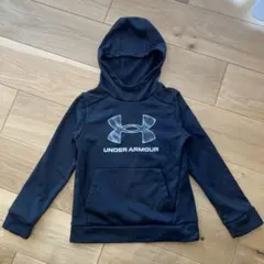 パーカー（アンダーアーマー）