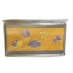 NBA レイカーズ ピンバッジ 非売品 限定品 - メルカリ