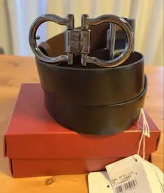 Salvatore Ferragamo フェラガモ　リバーシブル ベルト　タグ付のサムネイル