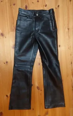 【希少】HAROLD'S GEAR 馬革ブラックレザーパンツ Mサイズ 希少】HAROLD'S GEAR 馬革ブラックレザーパンツ Mサイズ 2025年