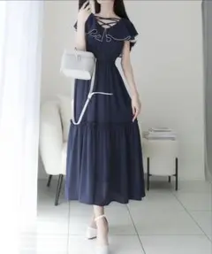 【新品】mily bilet フリル襟ワンピース　ネイビー
