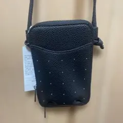 新品　スタッズ装飾 ブラック ショルダーバッグ