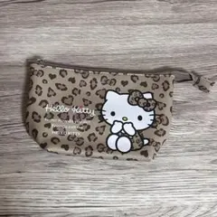 ハローキティ ヒョウ柄ポーチ