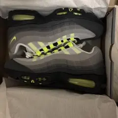 airmax95 ウィメンズ イエローグラデ 28cm 2026
