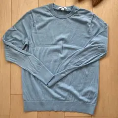 UNIQLO クルーネックウールニット