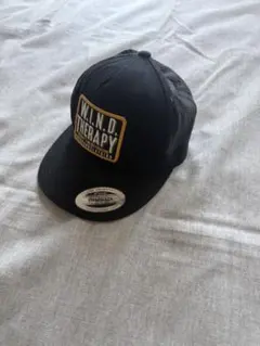 yupoongメッシュキャップ スナップバック