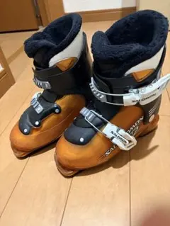 スキーブーツ ブーツ