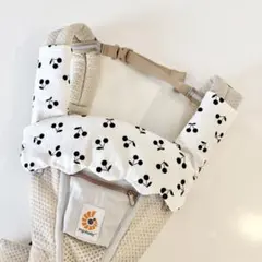 ご好評　抱っこ紐カバー　よだれカバー　リバーシブル　エルゴ対応　さくらんぼ柄