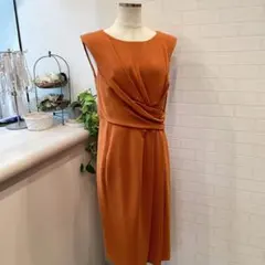 grace class ドレープの美しいタイトドレス　9号