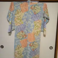 レトロ一重の総柄着物