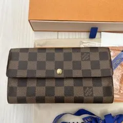 LOUIS VUITTON 財布 ダミエ⭐チャームキーホルダー他