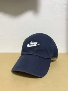 Nike ネイビー キャップ ロゴ入り