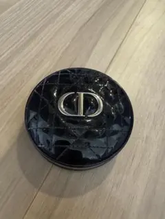 dior ファンデーションケース　ディオール