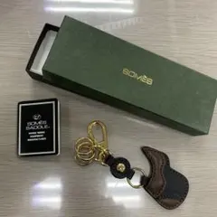 Item thumbnail for item fa32e050-561b-4f29-81a3-489f4d6c1a1b