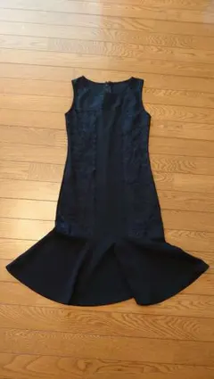 ワンピース　ジーナコレクション　S　未使用