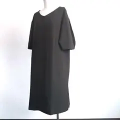 シンプル膝丈ワンピース/体型カバー/Mのサムネイル