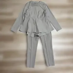 ur's パンツスーツ　セレモニー　セットアップ　S ベージュ