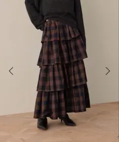 ROWRYS FARM チェックティアードスカート　チェック　ブラウン　茶色のサムネイル