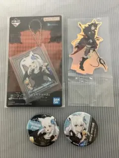 一番くじ ホロライブ 白上フブキ 大神ミオ アクリルスタンド 缶バッチ