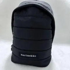 marimekko マリメッコ　ローリー　ブラック　キルティングリュックのサムネイル