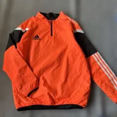 サッカー ウィンドブレーカー