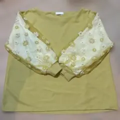 earth music&ecology 刺繍入りトップス